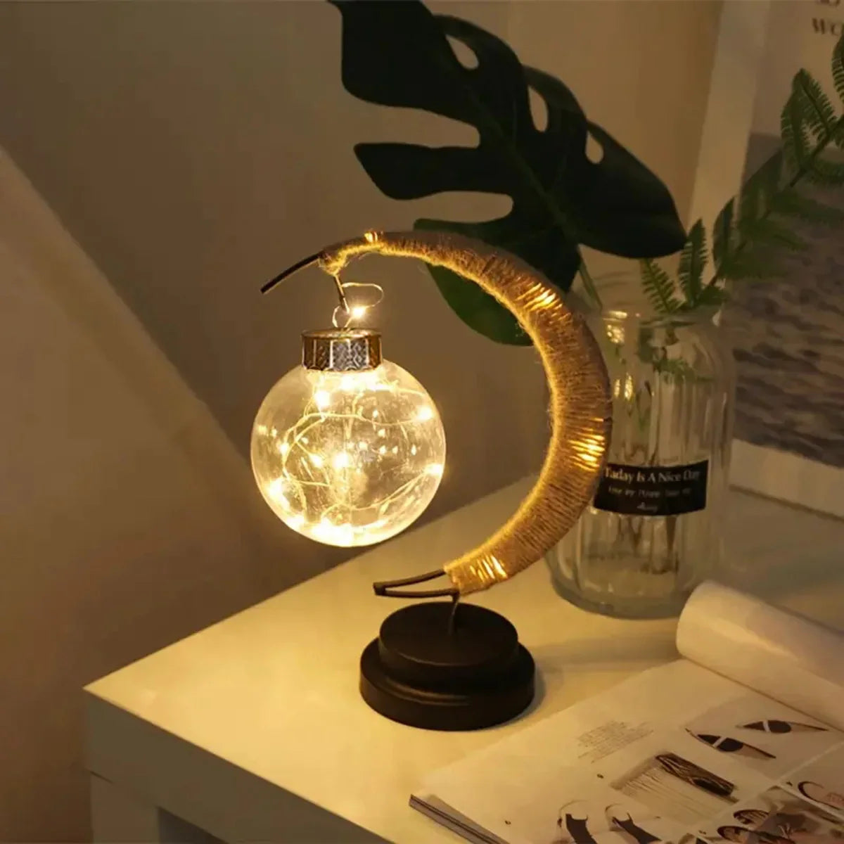 Halbmond Lampe