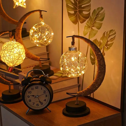 Halbmond Lampe